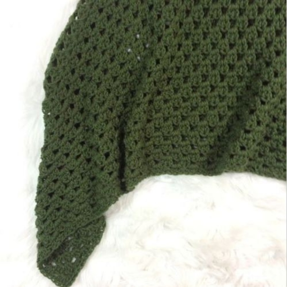 Handmade Crochet Poncho Shall Macrame Green - Picture 3 of 6